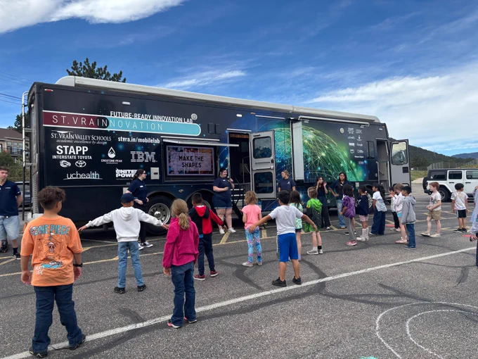 Students participate in the Mobile Innovation Lab during a visit to Estes Park Elementary.