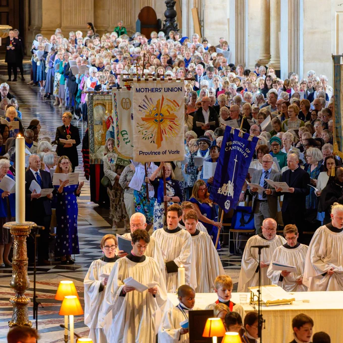 1500 Mothers’ Union members and partners joined the service to reflect on the legacy of 150 years of prayer, practical action and advocacy and look to the future vision of the Union. 
Credit: St Paul’s Cathedral / Graham Lacdao