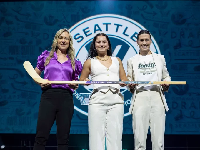 Jenna Buglioni at the 2025 PWHL Draft