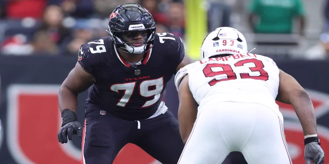 Everything Houston Texans OT Aireontae Ersery said following Day 2 of minicamp