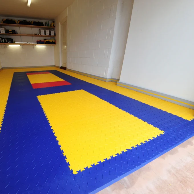 Combine your Yellow Diamond Plate - MotoLock Interlocking Floor Tile with a range of coloured tiles, ramps/edging seen in the drop down menu and don't forget to add the Non-marking Rubber Mallet to your basket.