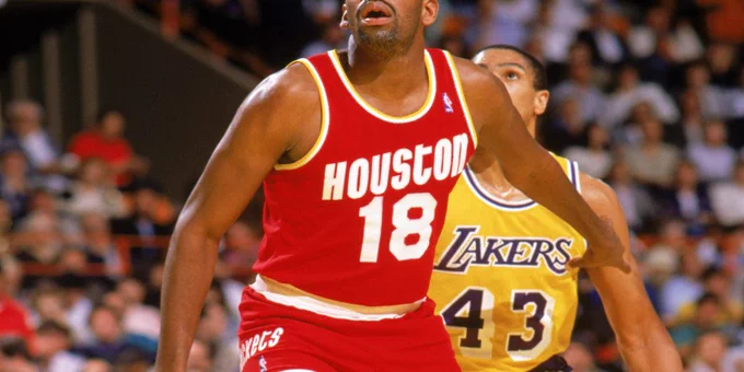 Houston Rockets jersey history No. 18 - Cedric Maxwell (1987-88)