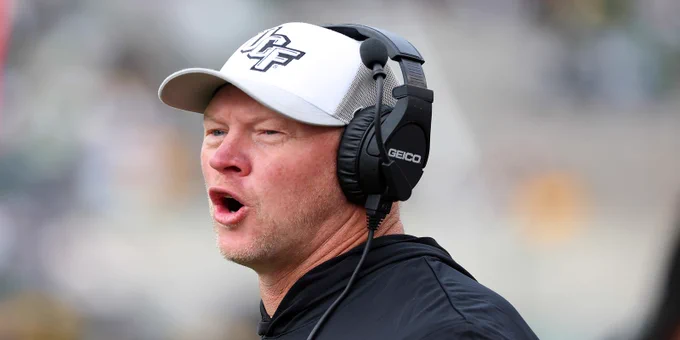 UCF adds 6-foot-11 former Campbell basketball player to offensive line