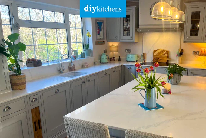 An Innova Helmsley Dove Grey Inframe #kitchen | DIY Kitchens