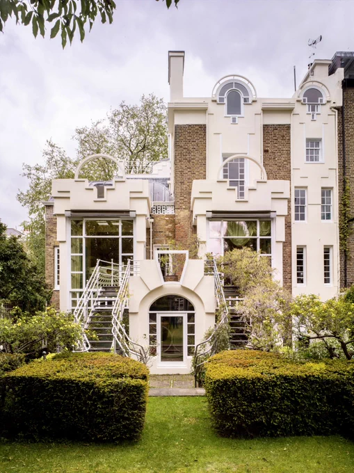 Cosmic House, Kensington - Charles and Maggie Jencks, Terry Farrell, 1978–83
Image credit: Sue Barr