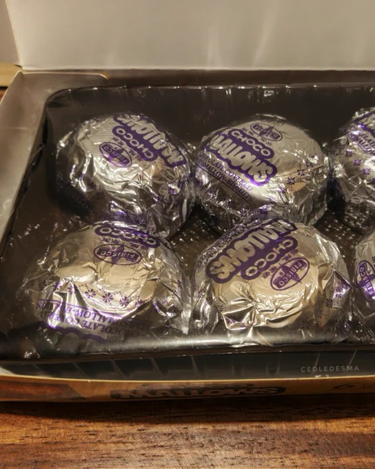 Chocolate mallows wrapped in foil.