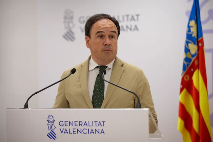 El president de la Generalitat, Juanfran Pérez Llorca, anuncia medidas para mejorar los servicios educativos en la Comunitat Valenciana