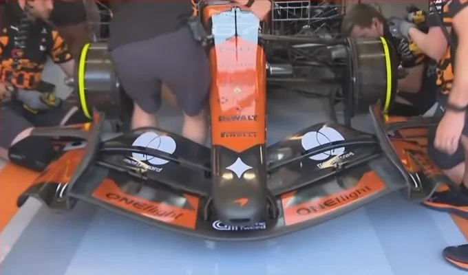 Formula 1 - Spanish Grand Prix 2026 - Mclaren McL40 - new front wing