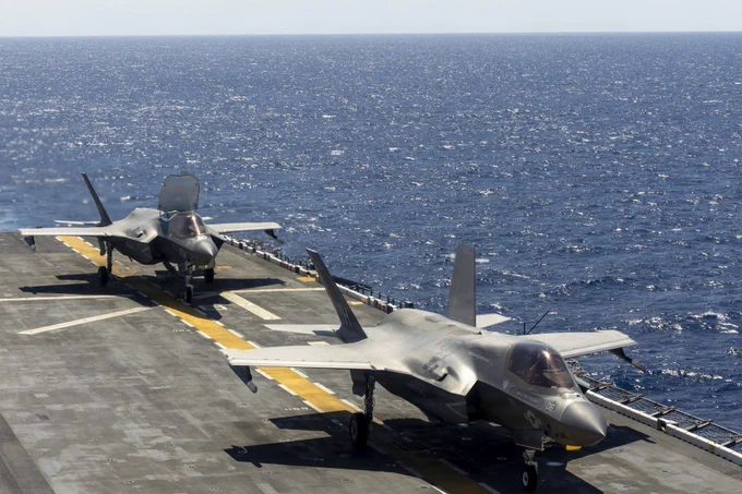 ATLANTIC OCEAN (June 11, 2026) F-35B Lightning II aircraft, assigned to Marine Fighter Attack Squadron (VMFA) 542, prepare to take off from the flight deck of Wasp-class amphibious assault ship USS Kearsarge (LHD 3), June 11, 2026. Kearsarge is underway conducting Type Commander’s Amphibious Training (TCAT), a military exercise designed to enhance mobility and integration between the U.S. Marine Corps and U.S. Navy. The amphibious force is an integrated powerhouse providing sea, land, and air operations, giving geographic combatant commanders a more flexible, and agile force for aggregated or dis-aggregated operations across the globe. (U.S. Navy photo by Mass Communication Seaman Apprentice Sawyer Andrews)