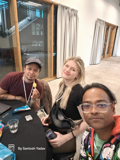 With devin and aurora at React summit 