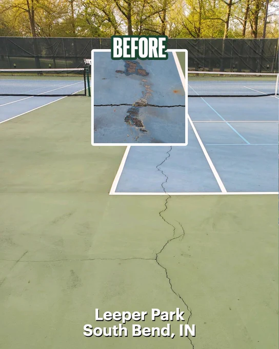 Photo of an outdoor tennis court in South Ben, IN before restoration.