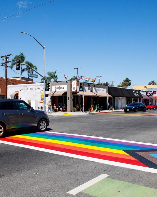 Rainbow crosswalk at Broadway and Junipero intersection.