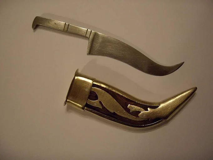 Hopkinton Lets Some Sikh Students Carry Ceremonial Knives In School