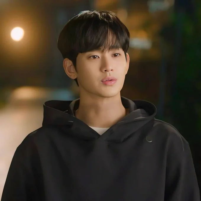 South Korean actor Kim soohyun 