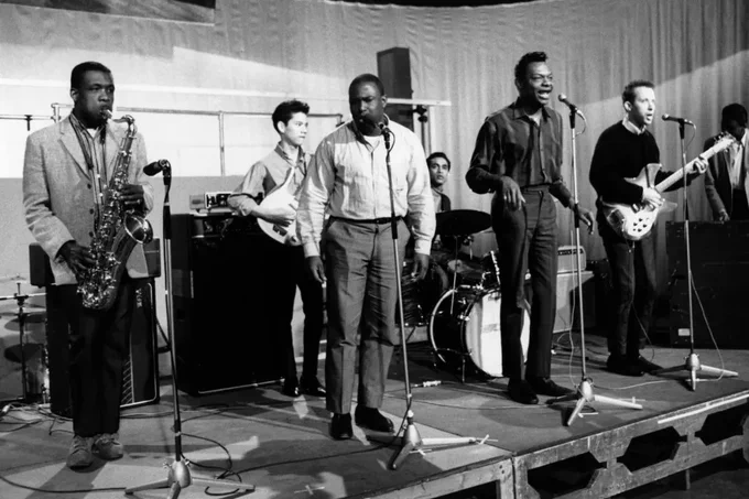 Jimmy James & the Vagabonds