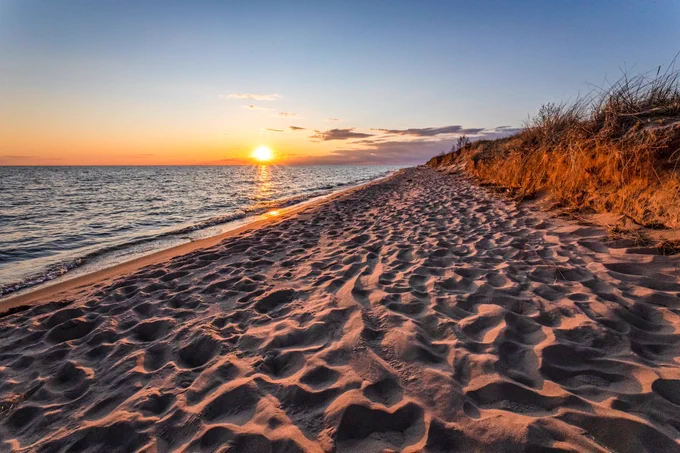 Lake Michigan shoreline at Ludington State Park. This photo is part of the DNR Park's Ambassador program.  Credit for this photo goes to the photographer.