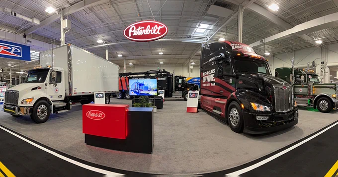 Peterbilt Reinforces Commitment to Canadian Market. 