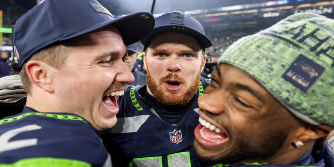 Drew Lock shared an instantly iconic image of Sam Darnold on social media