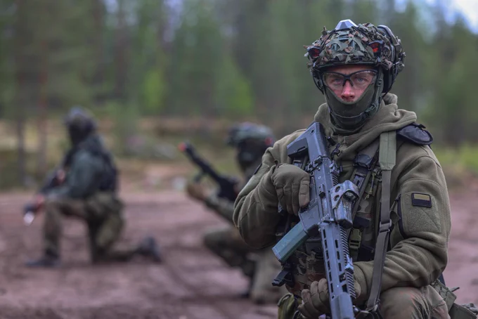 C: 1st Sgt. Austin Berner / U.S. Army Reserve