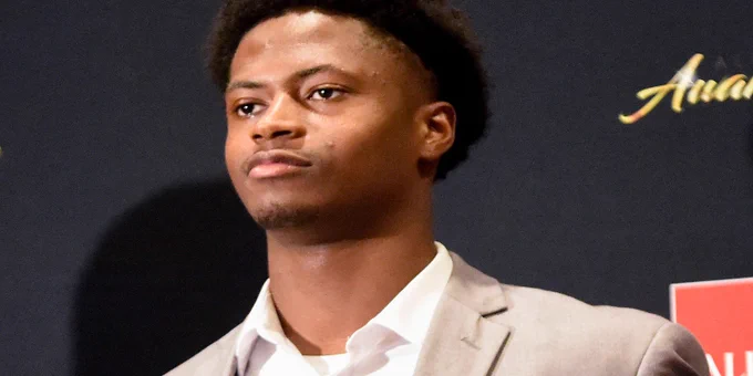Texas continues barrage of star-studded defensive line recruits