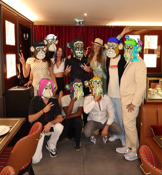 A magical moment out at Crazy Pizza, Monte Carlo, Monaco with the Bored Ape Yacht Club's sub community Ape Smokers Club representing like always in style.