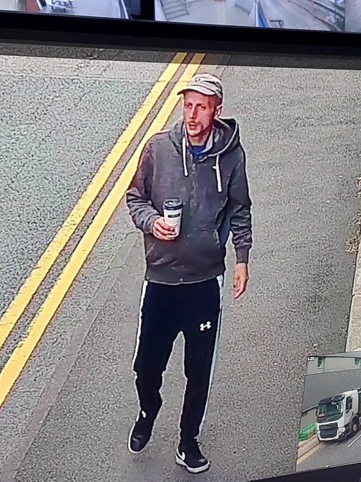 #MISSING | Have you seen Harry , aged 34 from Wolverhampton?     Harry was last seen at 0850hrs  13/06/26  and was wearing Black tracksuit Trousers, Grey Hoody, Grey T-shirt.     If you see Harry, call 999, quoting log [1162-13-06-26.