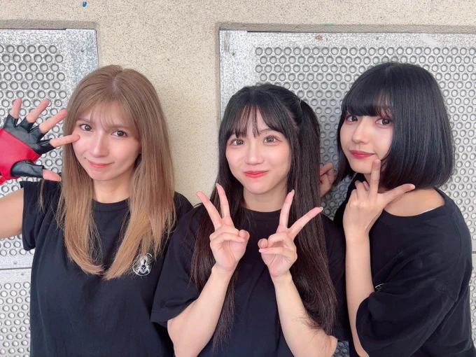 ◆本日セットリスト◆
M1_サンセット
M2_Hell=Heaven
M3_Everything'll be all right