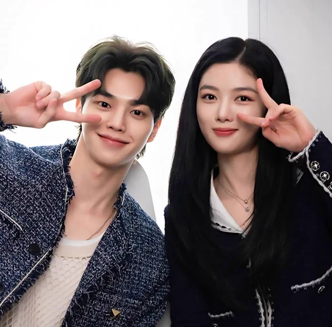 South korean actor Songkang with actress Kim Yoojung 