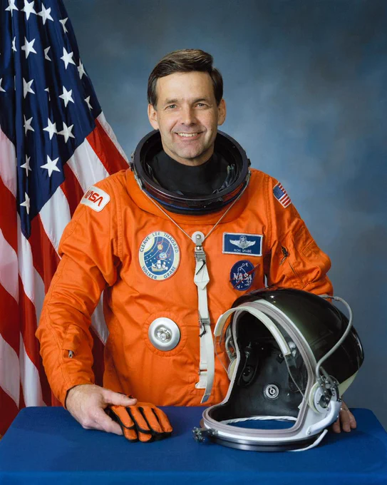 Official portrait of Ron Grabe