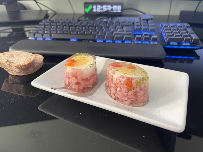 Aspic
