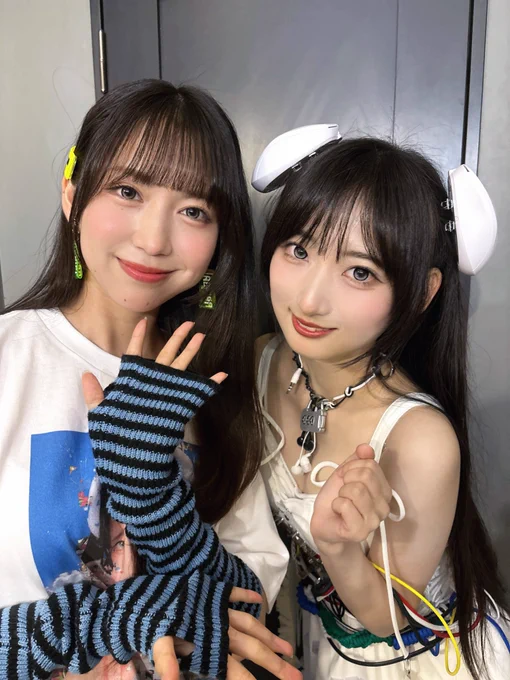 かわいい ~衣装も凝っててすごい･:* .\(( °ω° ))/.: 
自分の声がロボットみたいになって面白かった🤖🎤