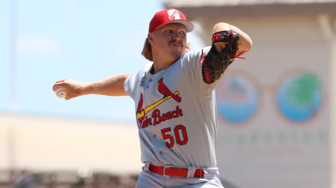 St. Louis Cardinals prospect Jacob Odle pitches in a gray Palm Beach Cardinals uniform.
