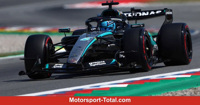 George Russell im Mercedes W17 im Qualifying in Barcelona 2026