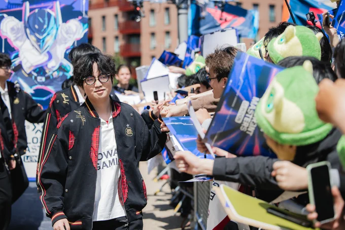 Photo via Riot