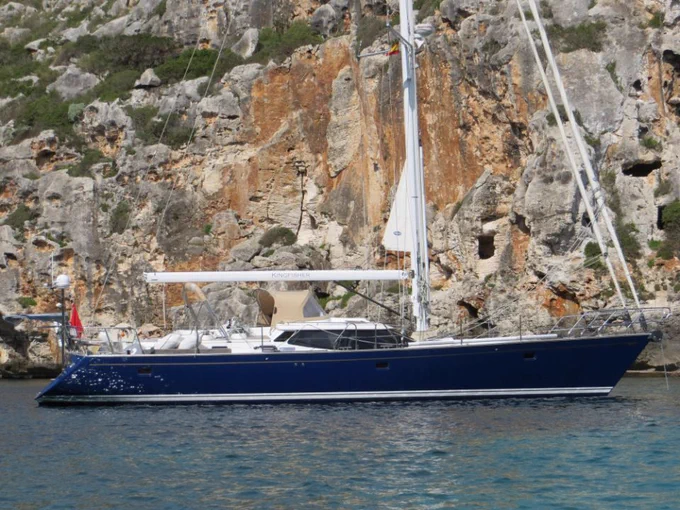 Discovery 55 Yacht for Sale – Luxury Sailing Yacht