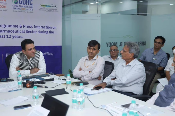 Mr Mohit Yadav, IFS, Joint Secretary, DoC, Mr Anil Kumar, Deputy Secretary, DoC, Shri Abhay Shah President FPME, Shri Kamlesh Shah Past President FPME, Shri Sandeep Modi Vice President FPME, Shri Dharmesh Kharwar Jt Secretary FPME , Shri Hemil Shah Committee Members Events