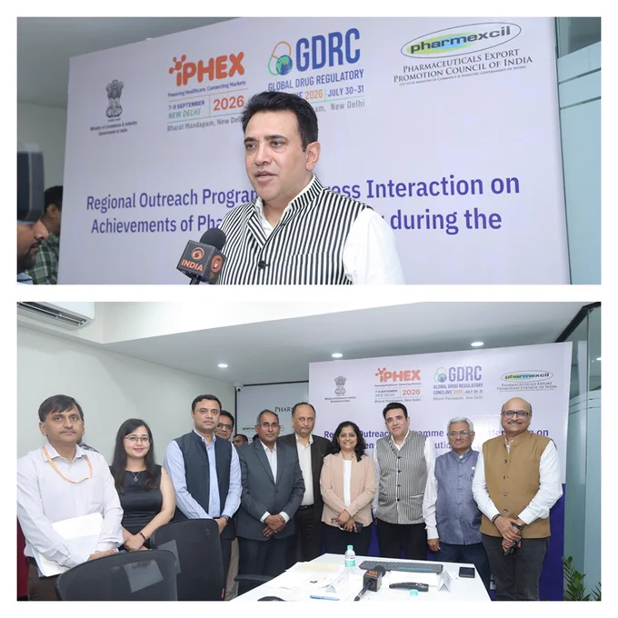 Mr Mohit Yadav, IFS, Joint Secretary, DoC interacting with the press

Mr Anil Kumar, Deputy Secretary, DoC, Ms Kritika Gupta, Young Professional, DoC, Mr Rollins John, Director, Pharmexcil, Mr Raja Bhanu, Director General, Pharmexcil, Mr TS Pamar, Secretary General, IDMA, Ms Archana Jatkar, Associate Secretary General, IPA,  Mr Mohit Yadav, IFS, Joint Secretary, DoC, Mr Kaushik Desai, Secretary, IPEC & Mr Ketan Pamar, General Manager, ACG Group
