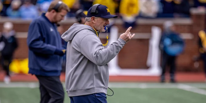 LOOK: 5-star CB Joshua Dobson on his Michigan football visit