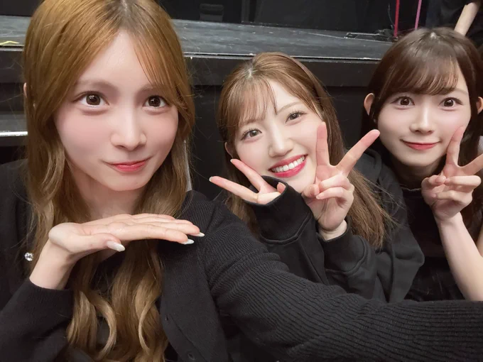 "あの夏の防波堤"のダンスを踊ってくださった
彩希さんの愛と優しさに嬉しくなったり、
キラキラとしたパフォーマンスに感動しました🍎

いつもかっこよくて素敵な背中を見せてくださる
彩希さんはこれからもずっと尊敬する先輩です！！