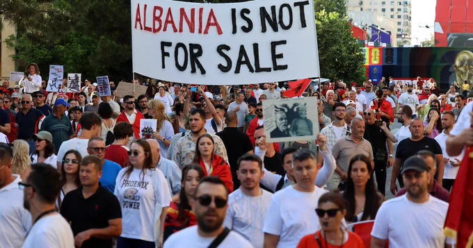 Albania targets 20 in crime crackdown, possible ties to Trump-linked project