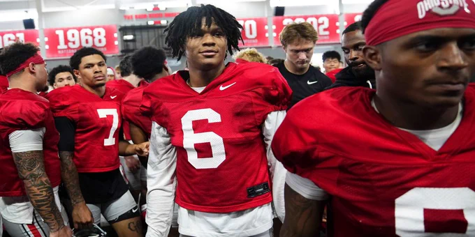 WATCH: Ohio State football players try to recreate Buckeye memes