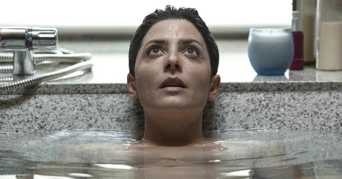Agatha Christie Fans Need To Watch This 2016 Mystery Thriller That's Impossible To Solve