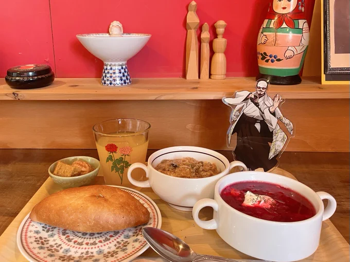 まるたま小屋(ロシアの料理屋さん)のランチと鶴見中尉