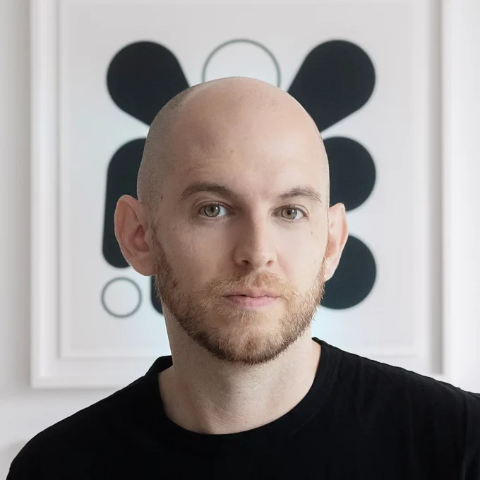 Dmitri Cherniak is a Canadian artist and coder based in New York City. His algorithmic art has recently been featured by the Museum of Modern Art and is in the collections of the Los Angeles County Museum of Art, the Buffalo AKG Art Museum, and the Center for Art and Media Karlsruhe. Above all else, Dmitri considers automation as his primary artistic medium.

https://linktr.ee/dmitricherniak  
