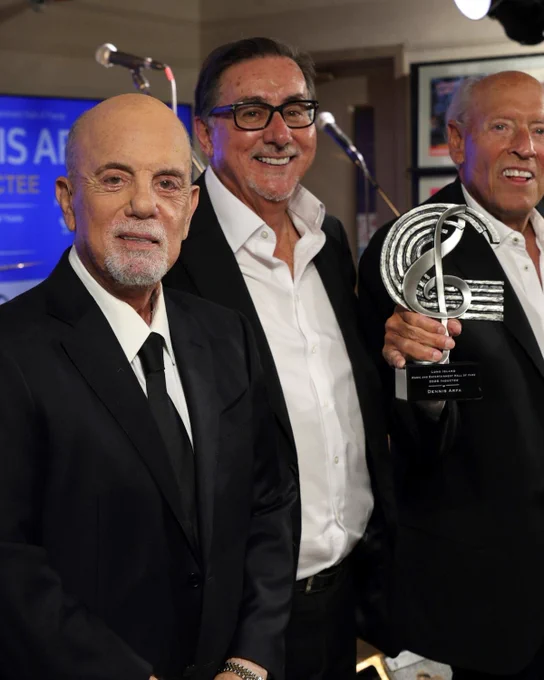 Billy Joel inducts Dennis Arfa into Long Island Music and Entertainment Hall of Fame