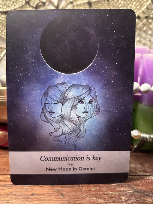New Moon Blessings! Communication with Self, Spirit and other humans is the key to having your dreams, goals and desires fulfilled. So, speak up now! 

#goodmorning #blessings #morning #peace #love