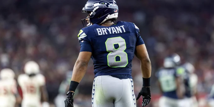 Bears' Coby Bryant had perfect reaction to receiving Super Bowl ring