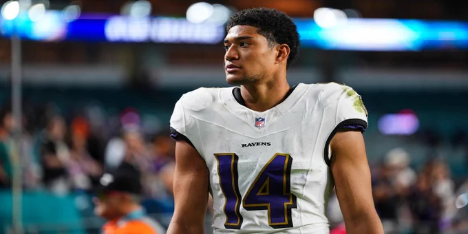 Ravens coach Jesse Minter calls Kyle Hamilton a one-of-one talent