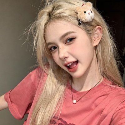 @GolCemre profile picture