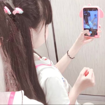 @Lluyuyulove profile picture